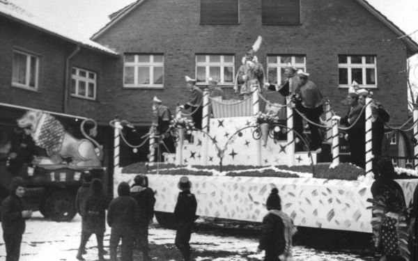 1966