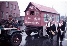 1957